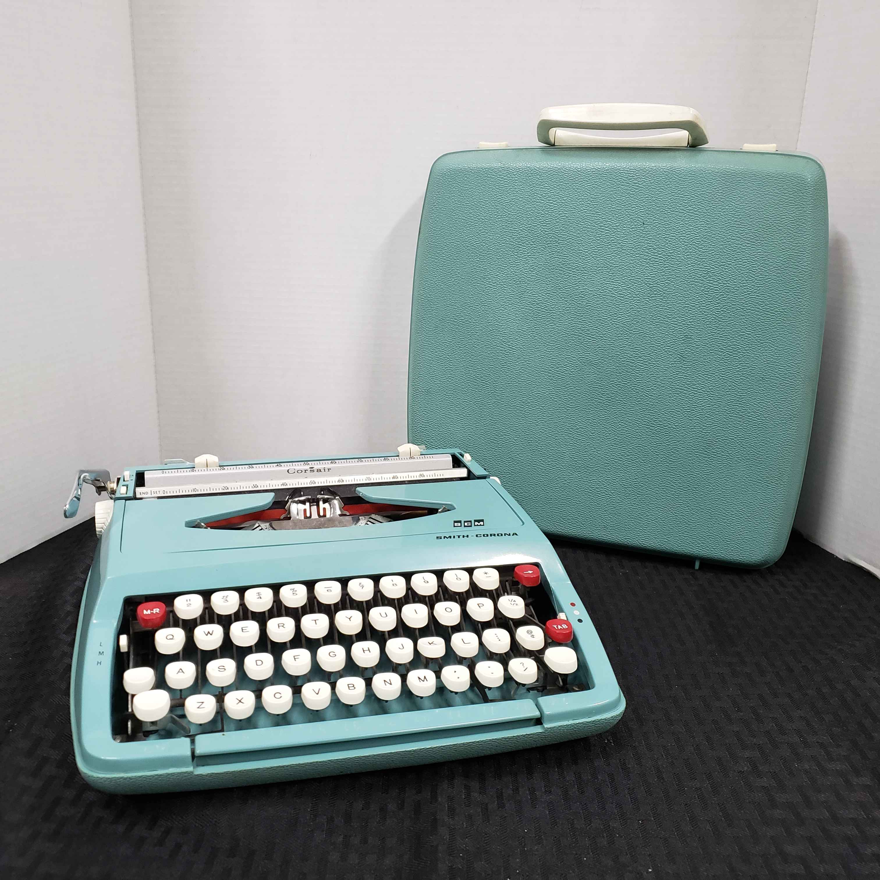 70s Buddy Easy Touch Childrens Toy Typewriter in Box 
