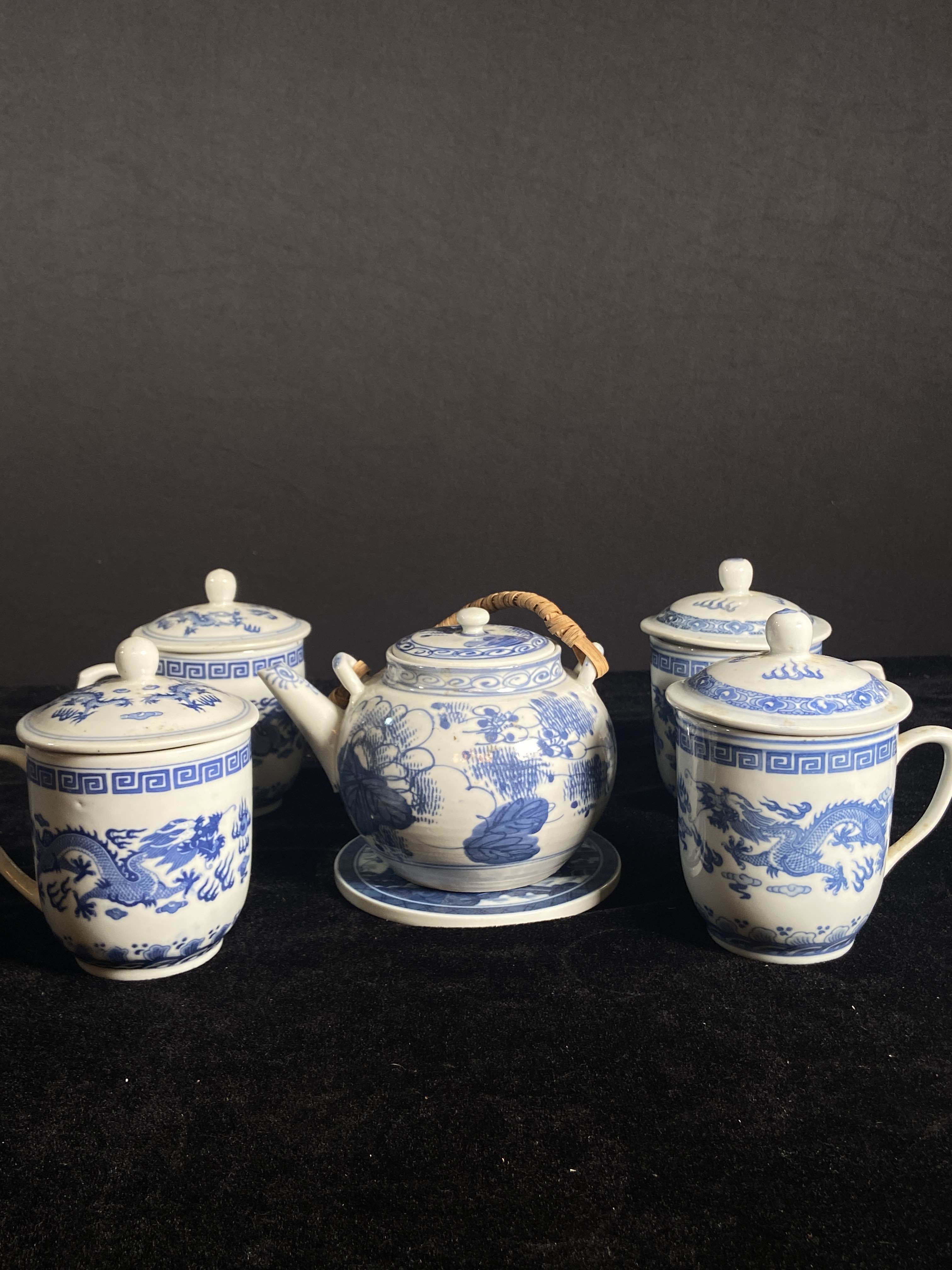 Antique Chinese Import Syllabub And Tea Pot Set