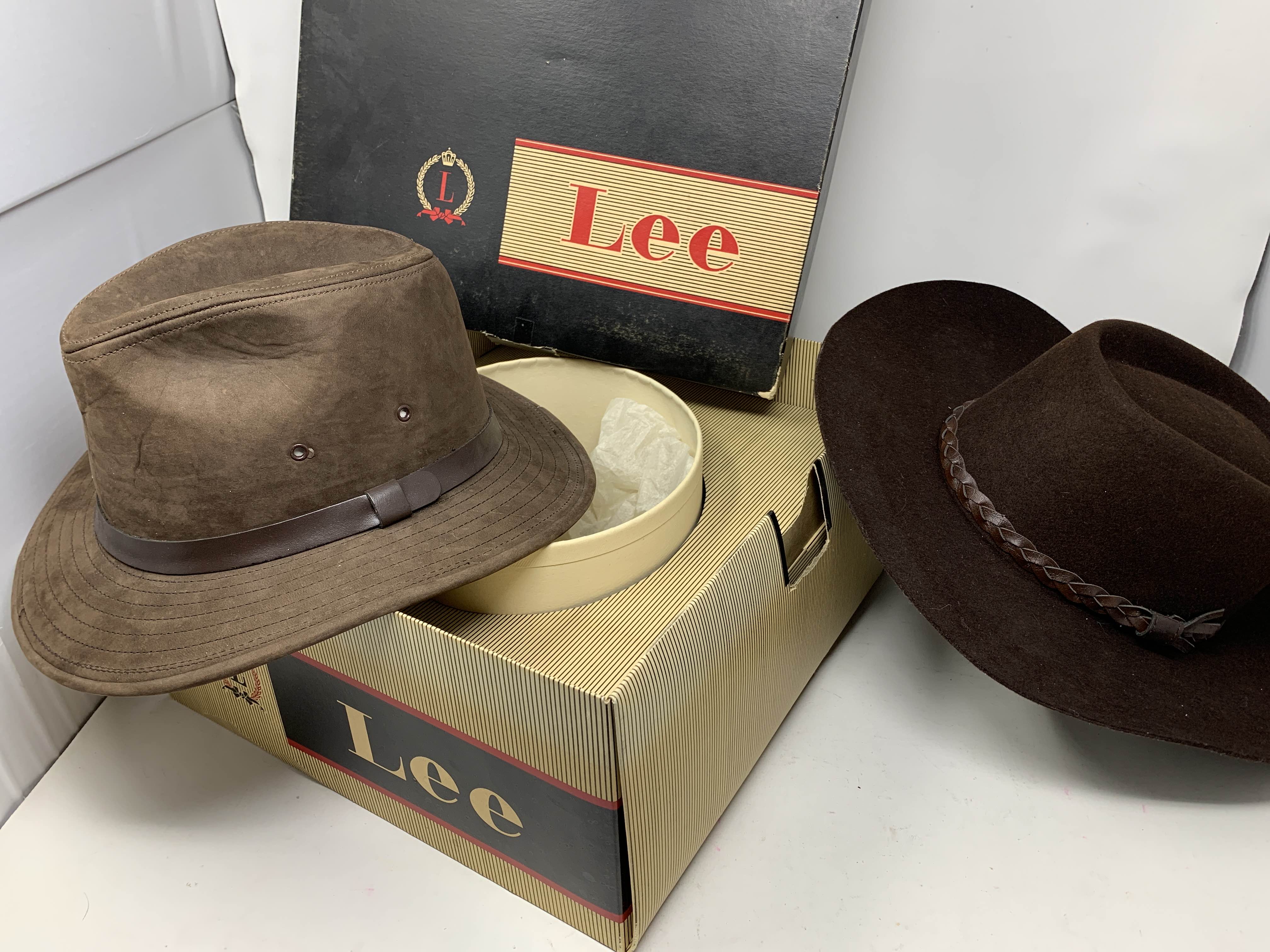 Vintage Hat Storage Case with Vintage Ladies Hat-Brown