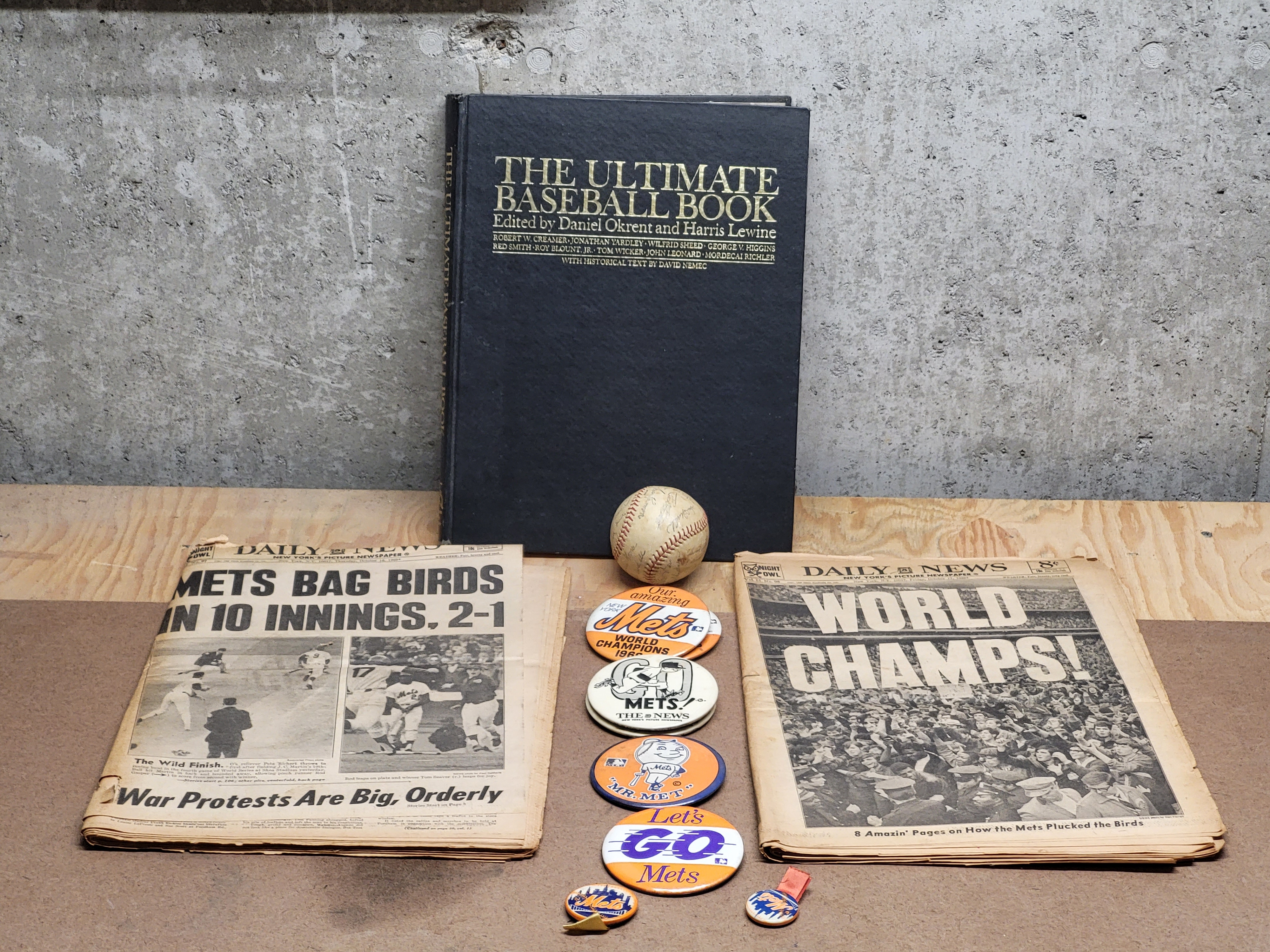 1969 Mets World Series Champs (28) Team Signed 16x20 Photo Framed JSA 148839