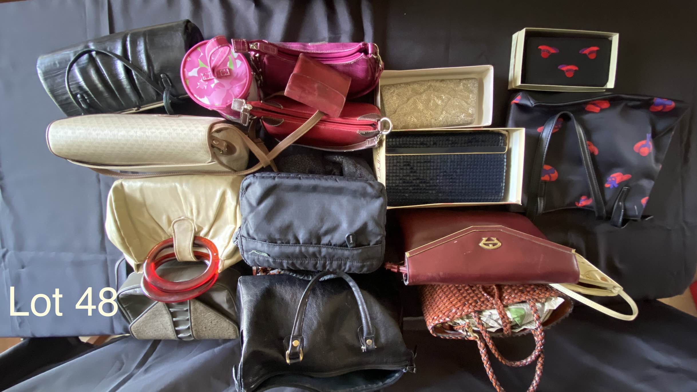Sold at Auction: Louis Vuitton, Louis Vuitton LV Shopping Bag & Cases 3pc.  LOT