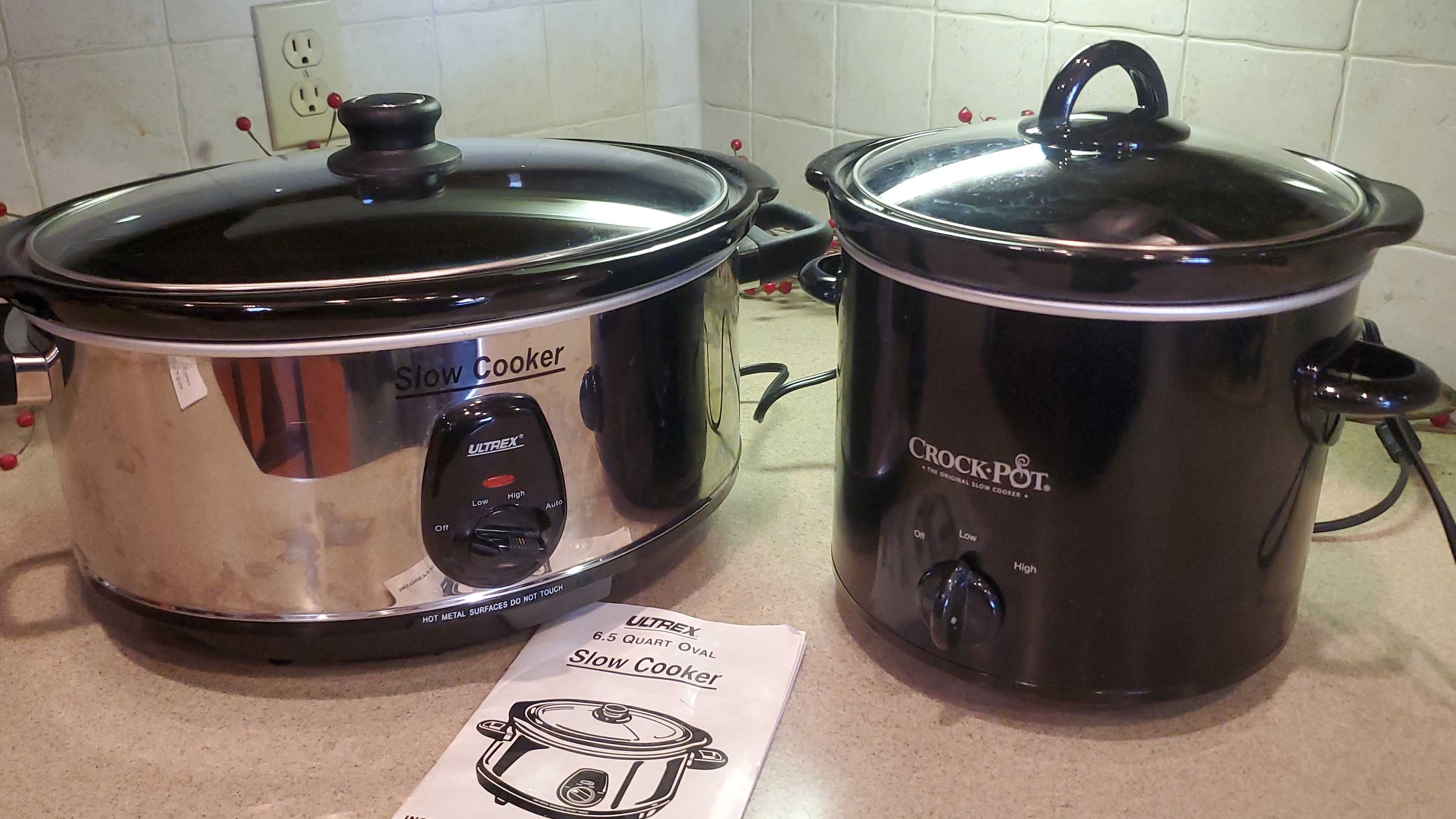 A Very Small Cute Crockpot for Sale in Saint Paul, MN - OfferUp