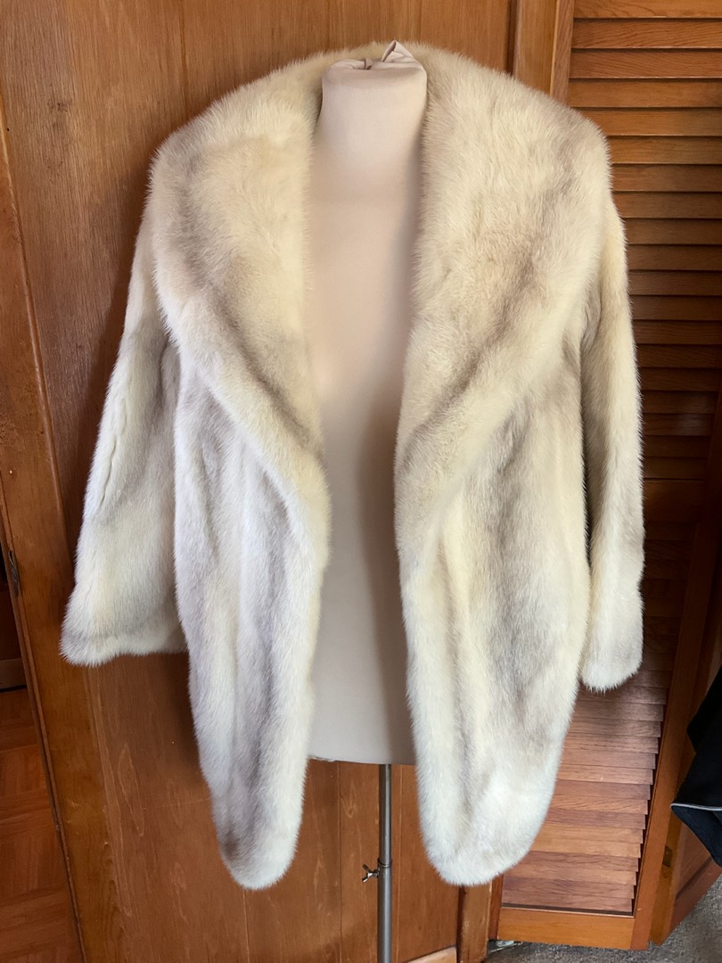 White-Fur-Coat-Size-8-10