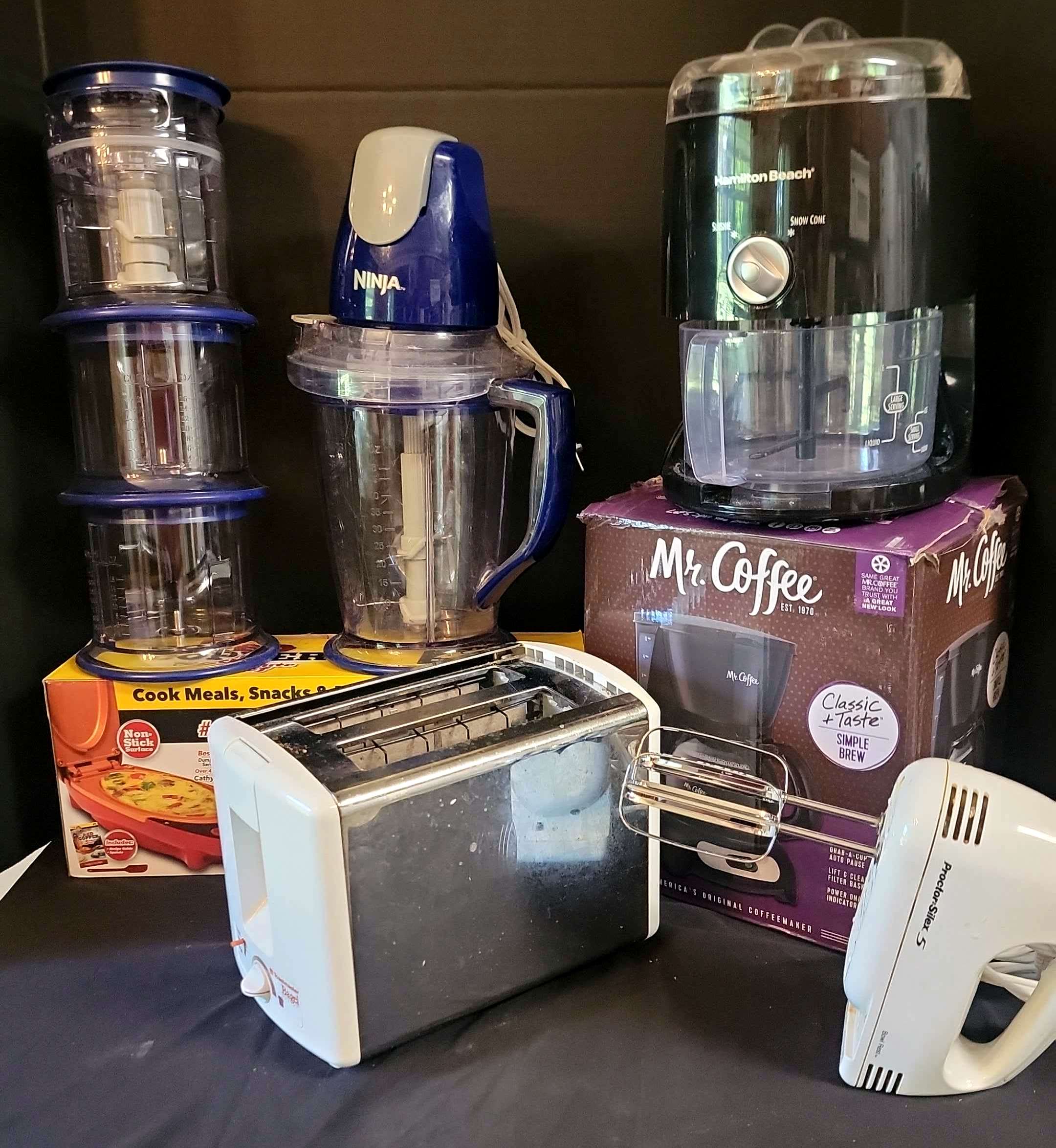 Sold at Auction: Electric Kettle and Mr. Coffee Coffeemaker