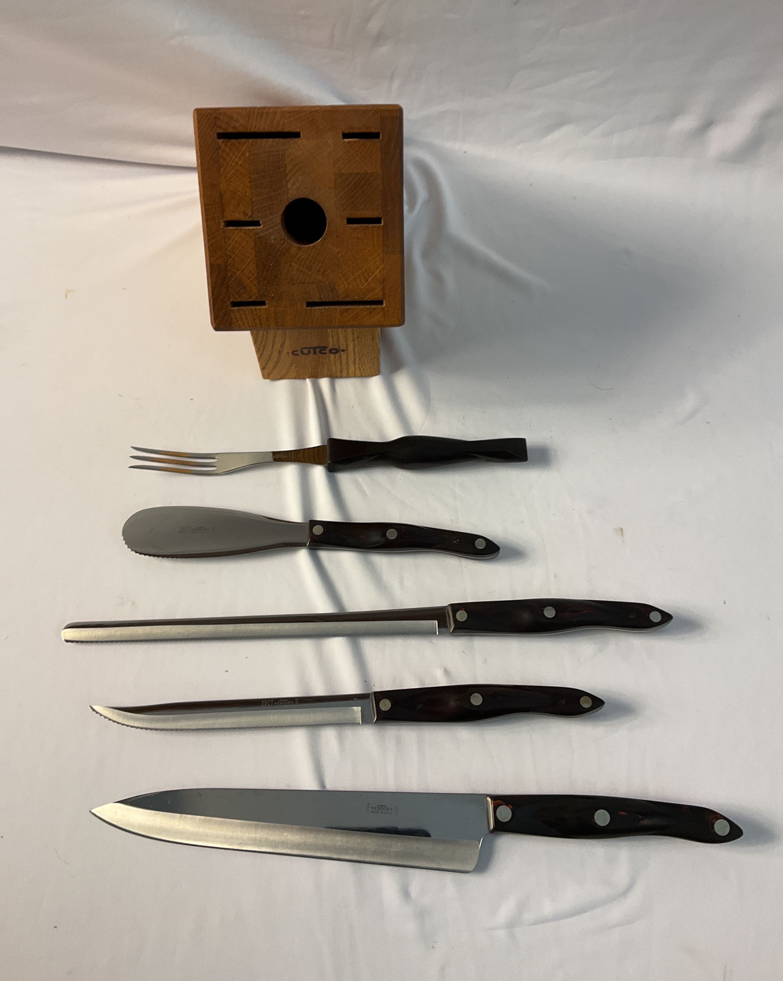 Cutco knife holder and vintage Cutco knives