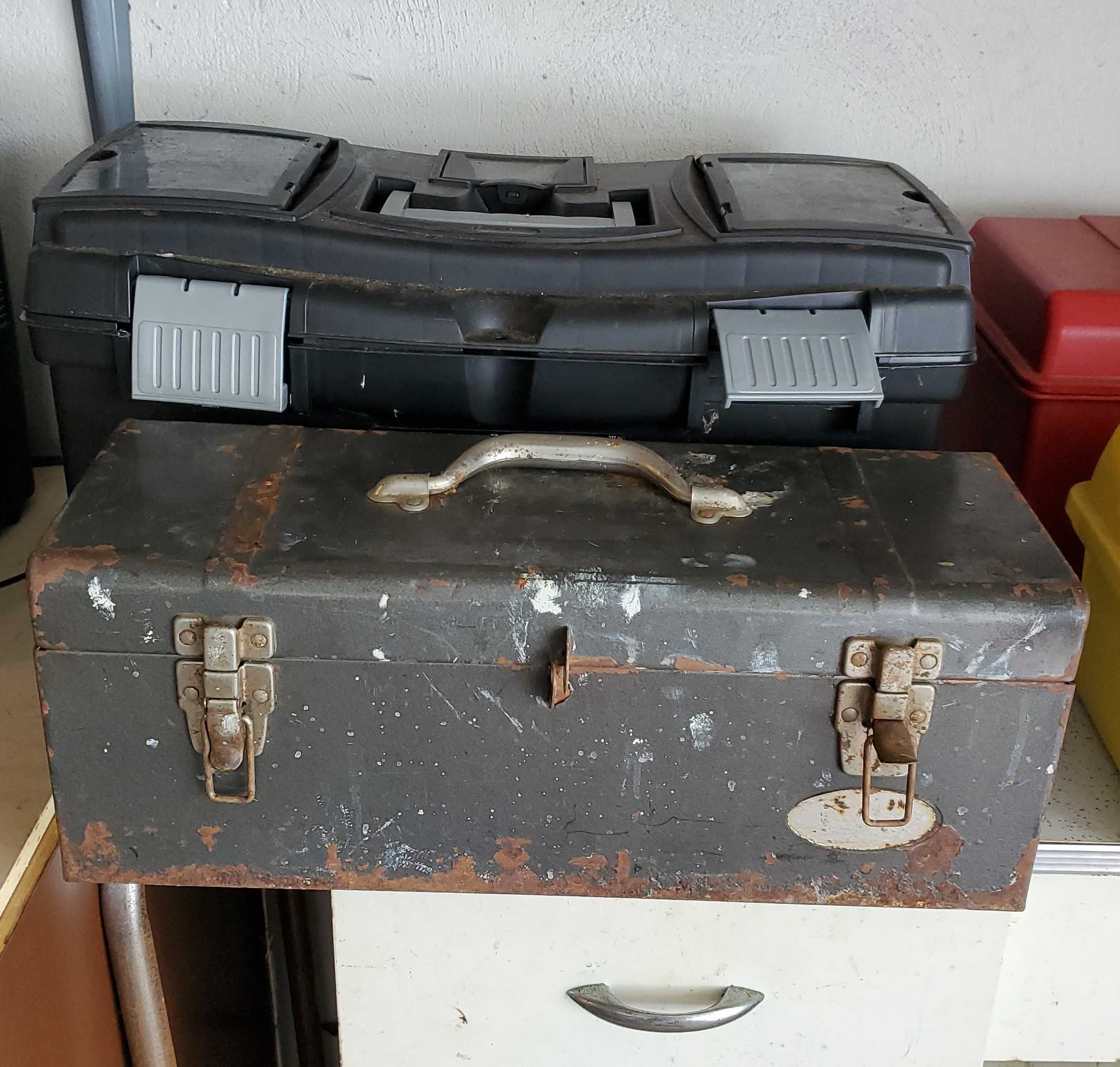 Husky-Metal-Tool-Boxes-With-Contents