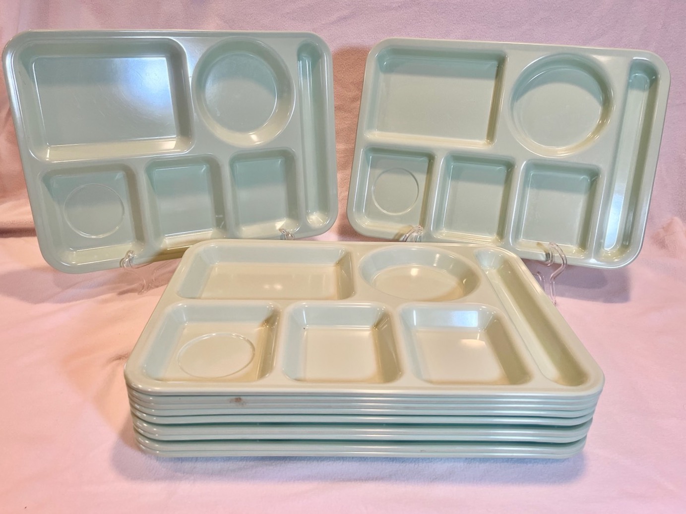 LOT OF 5 Vintage Arrowhead 1400-A Stack Lunch cafeteria Trays USA MADE