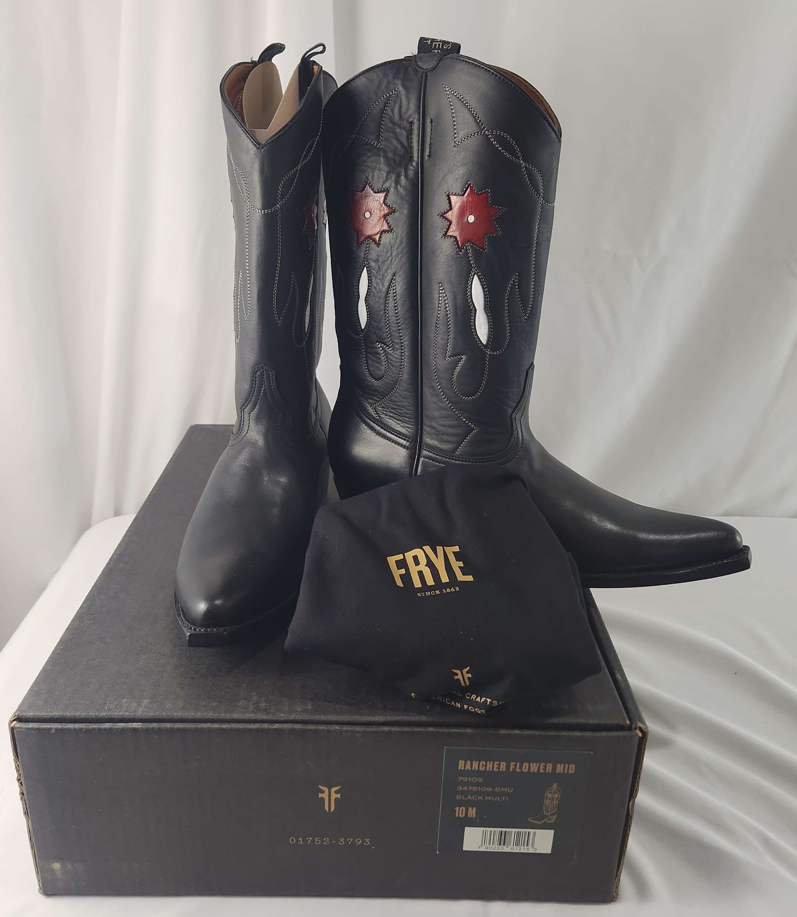 Black Leather Ladies 70's Era boots w Vintage Floral Pattern, 4 Black  Platform Heel *65 Days Shipping