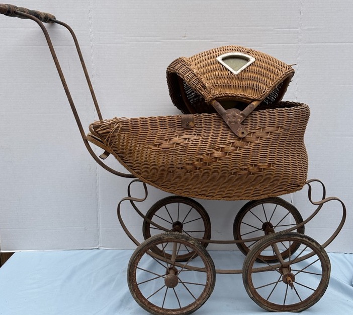 Antique baby 2025 doll buggy