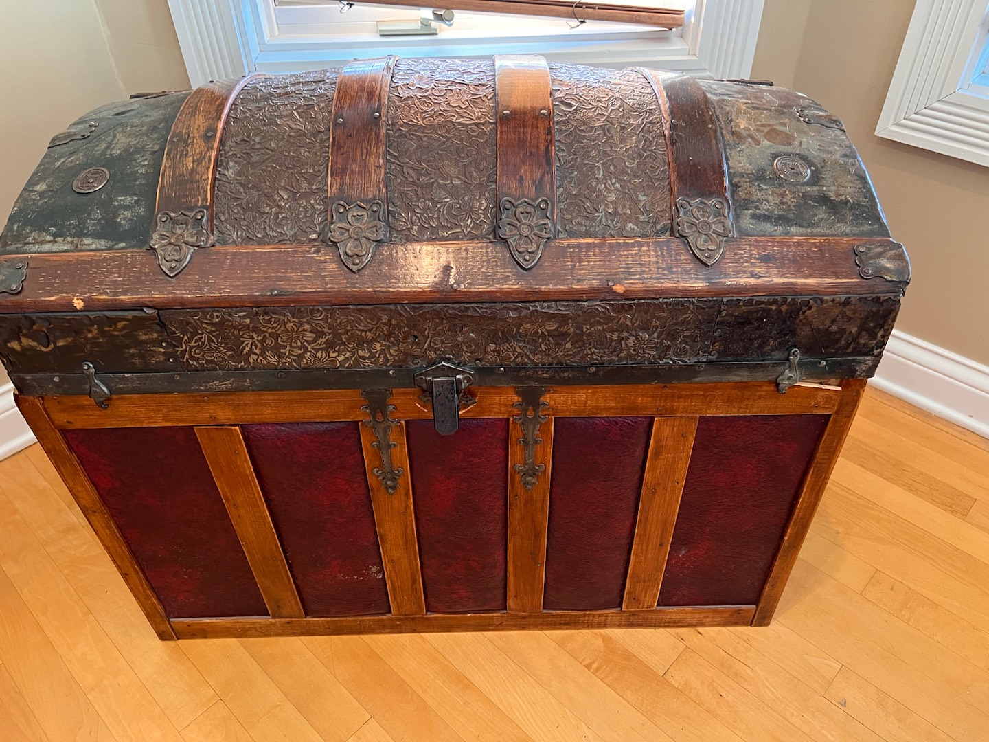 Domed-Top-Steamer-Trunk