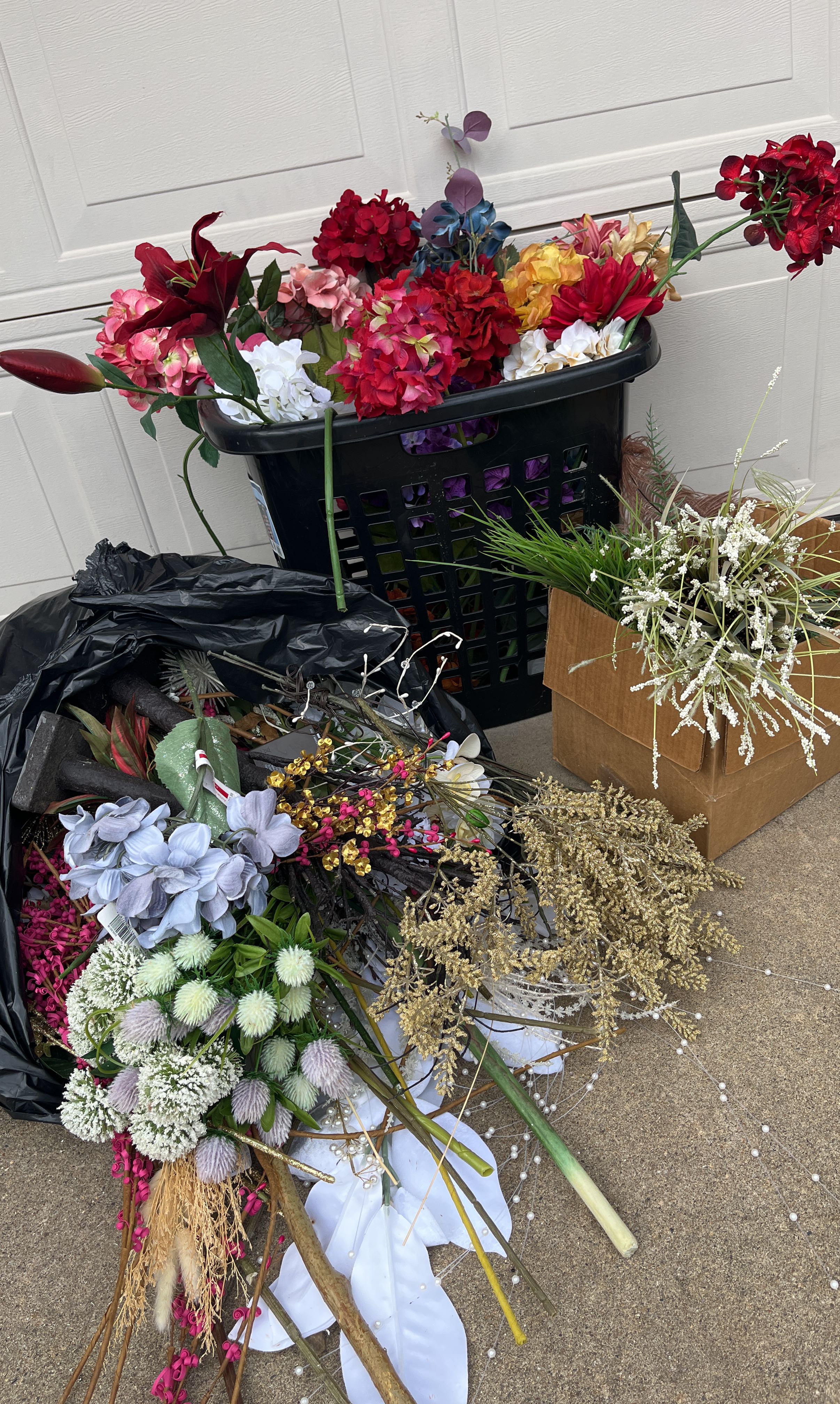 300 Piece Flower Wire, 18 Gauge Floral Stem Wire for Florist Flower  Arrangement, Bouquet Stem Warpping and DIY Craft, White, 16 Inches
