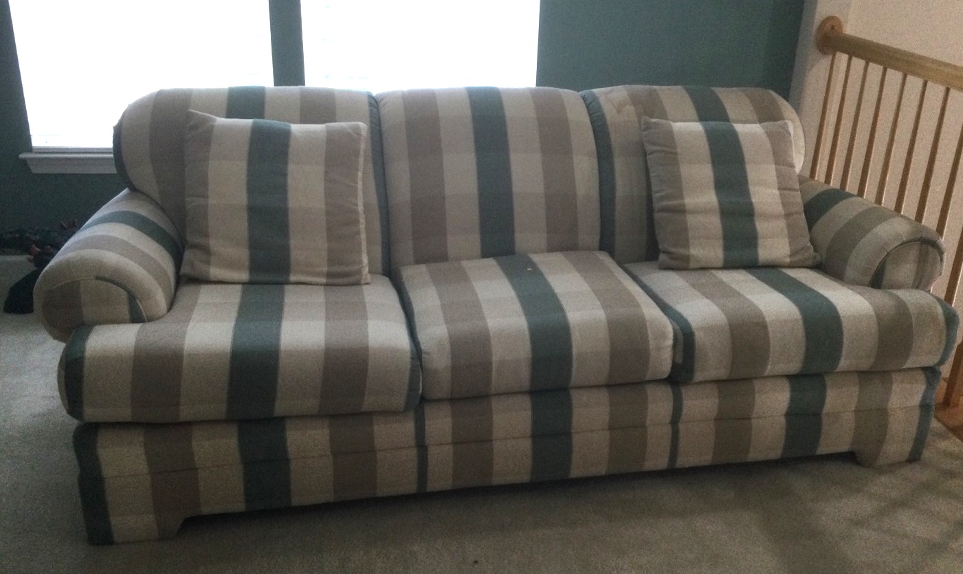 Broyhill Couch Seater