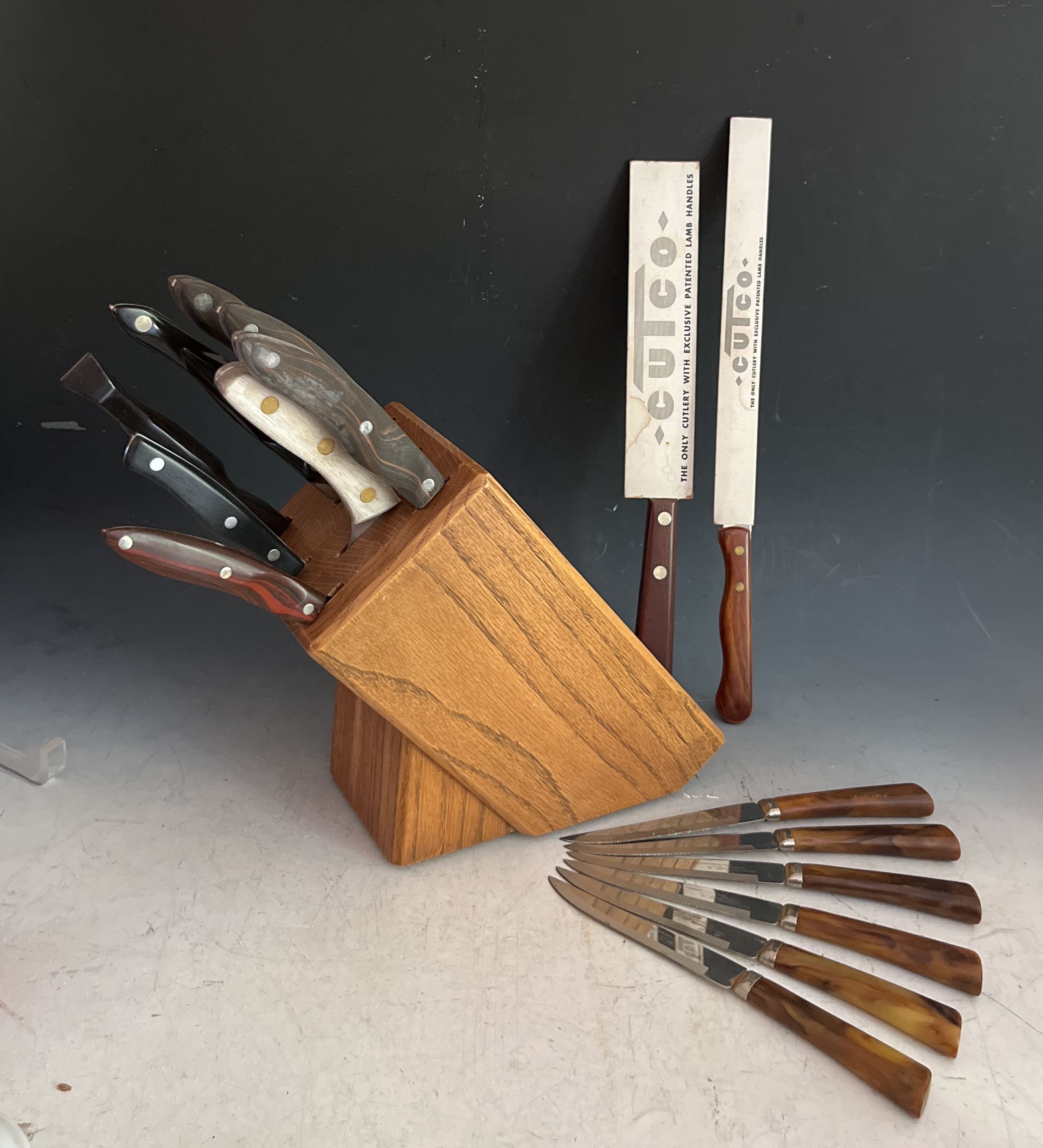 Auction Ohio  Cutco Knives