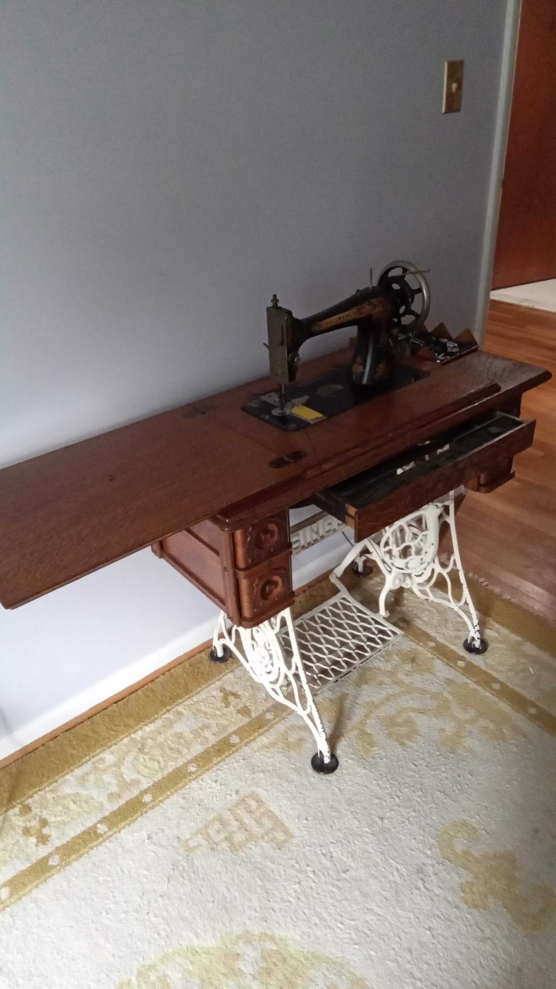 Sold at Auction: Singer Touch & Sew Machine w/ Fruitwood Table
