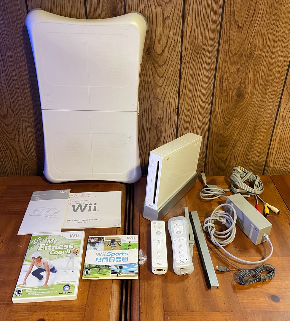 Wii Fit (No Fitness Board), No Manual – The Console Cove