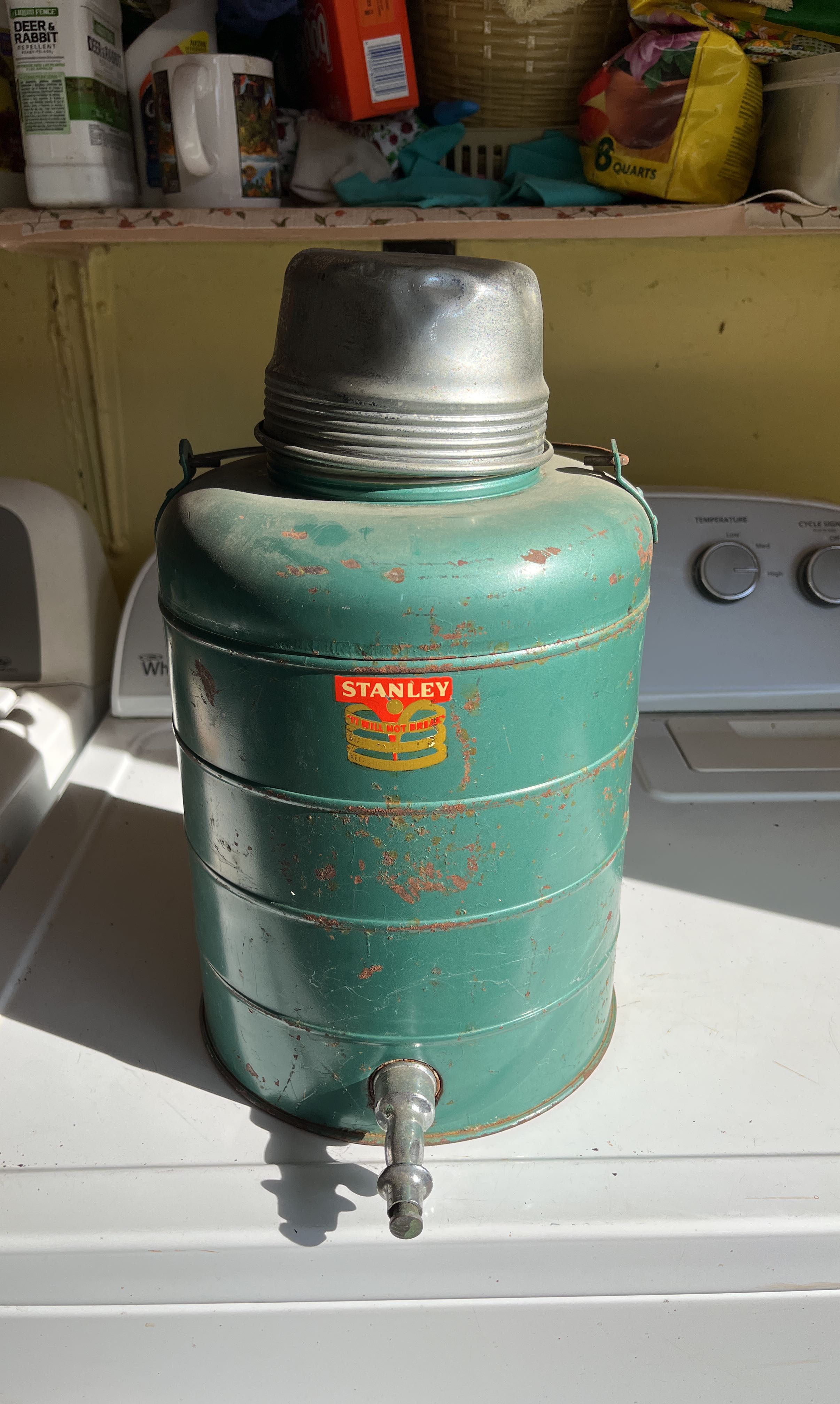 Party Supplies  Vintage Thermos Green White 2 Gallon Faucet