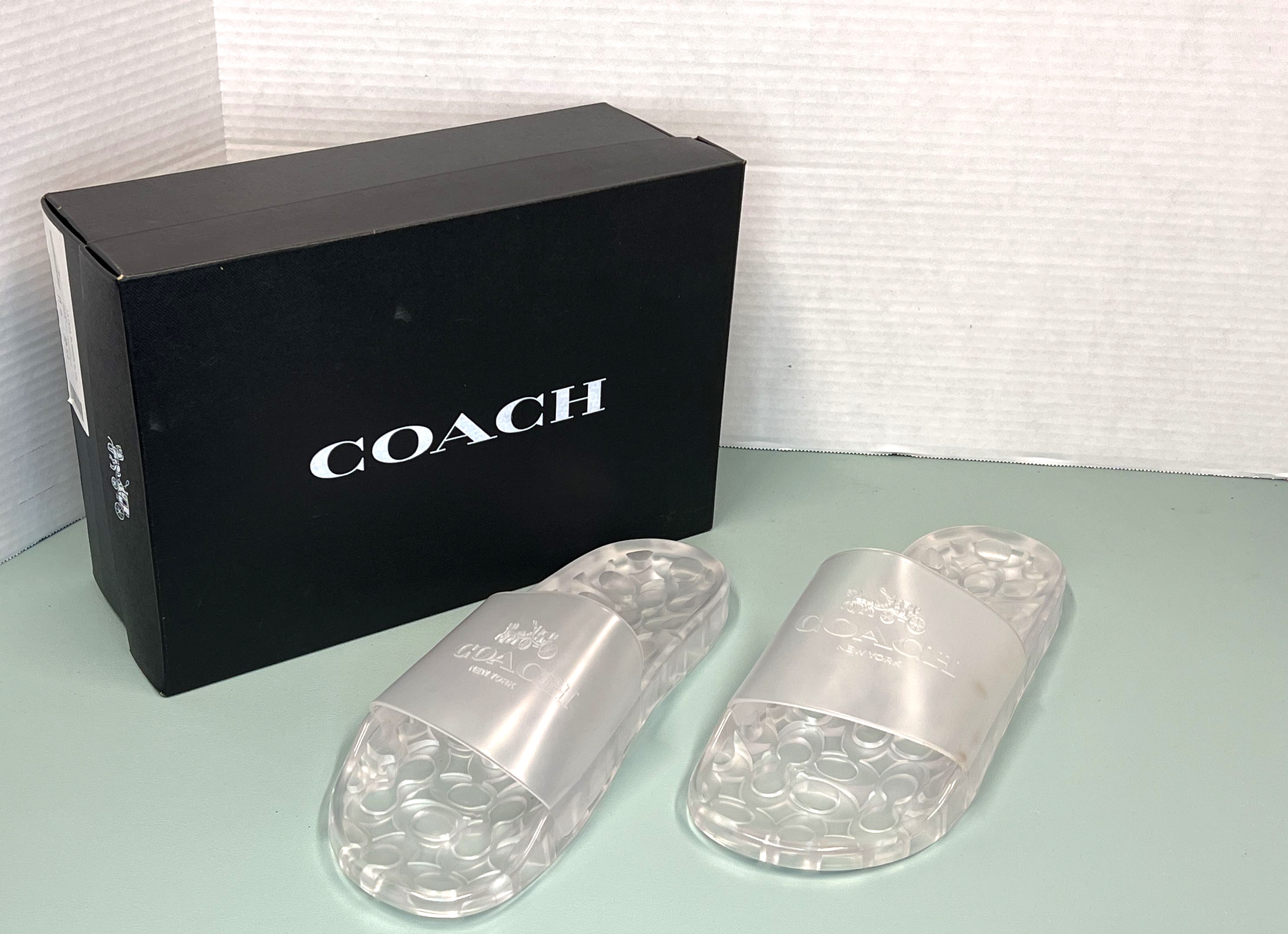 Clear slides size discount 11