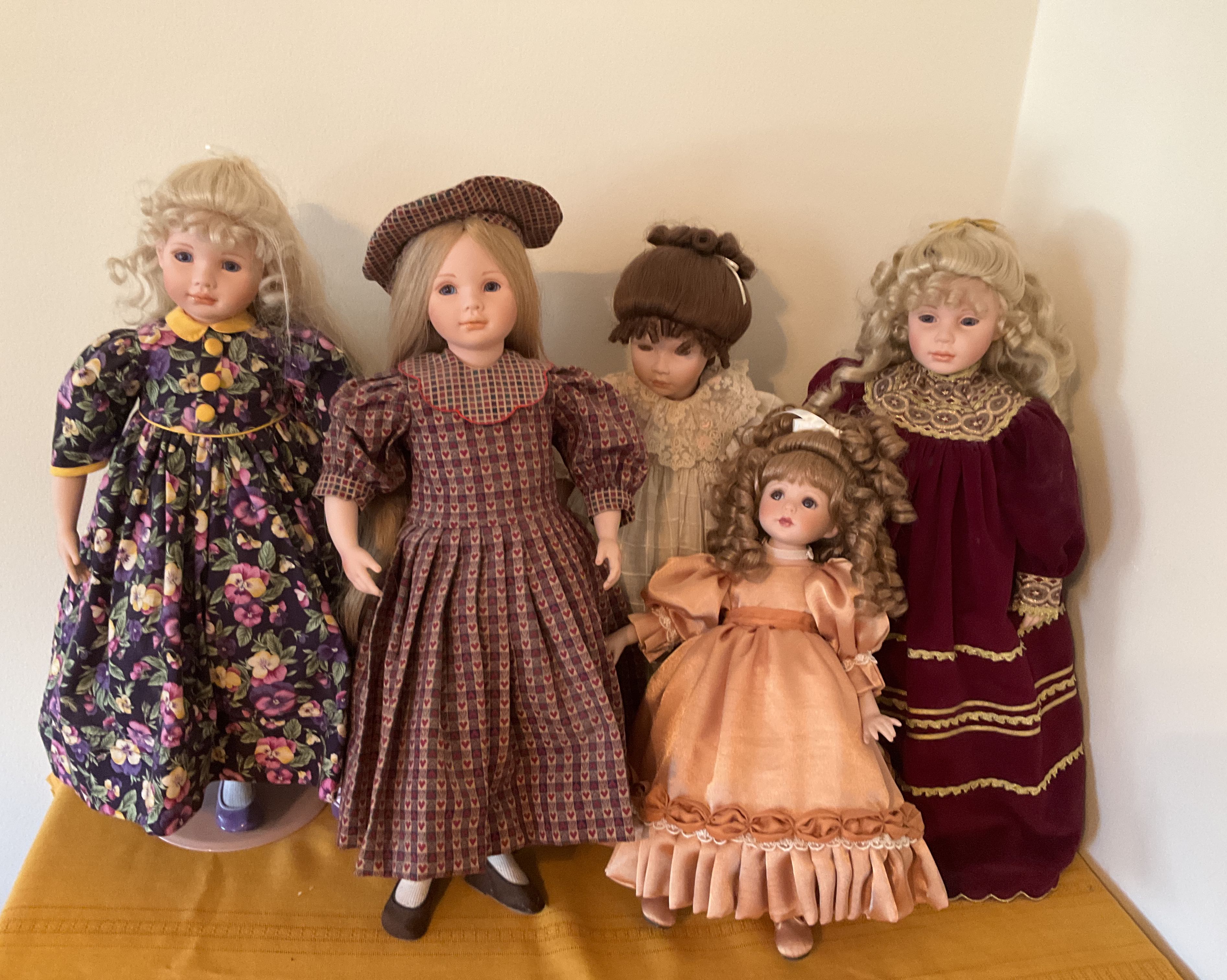 Dolls by Pauline 