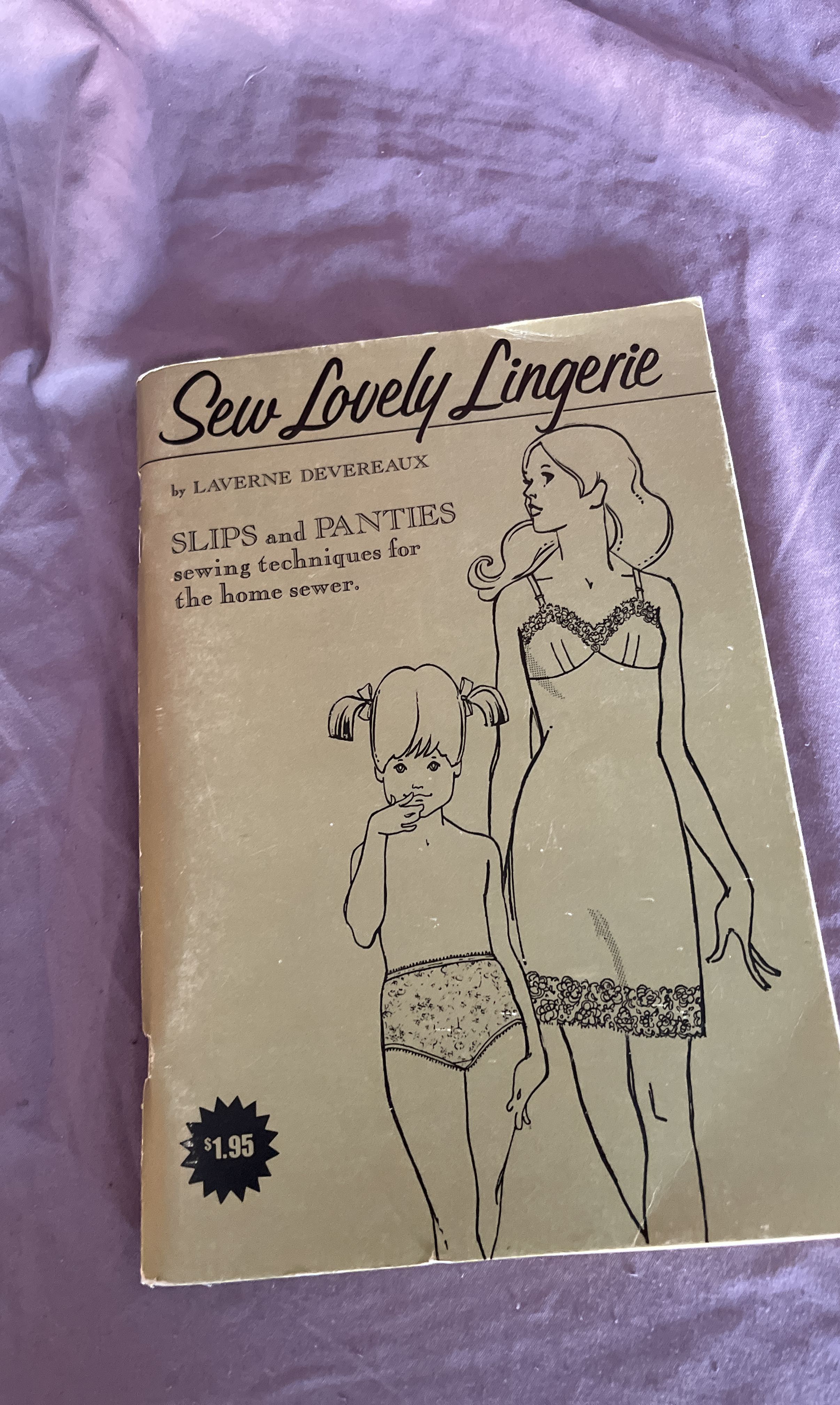 Vintage Lingerie Sewing: Sew Lovely Books