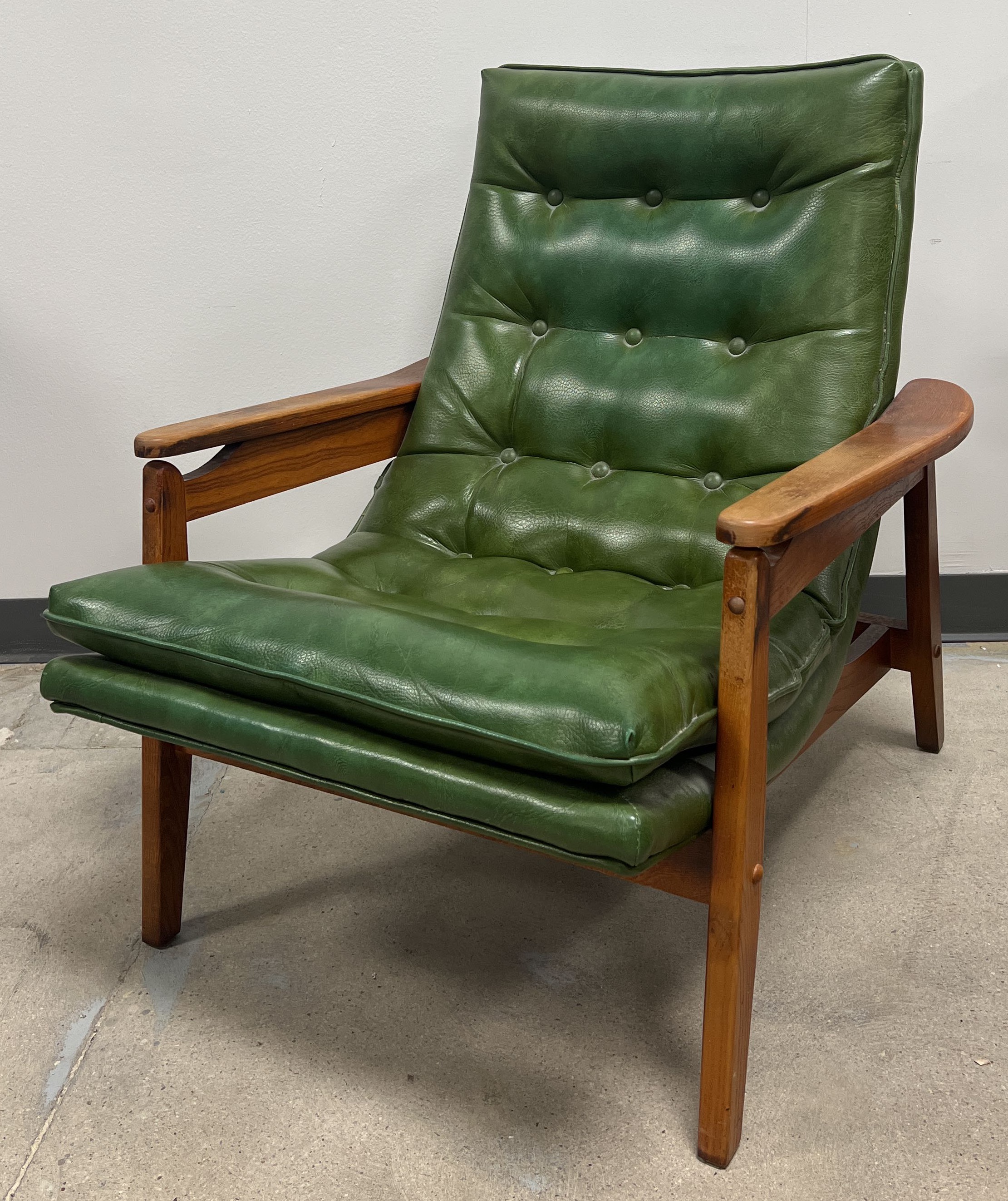 Leather Chair Repair - Antique Treasures