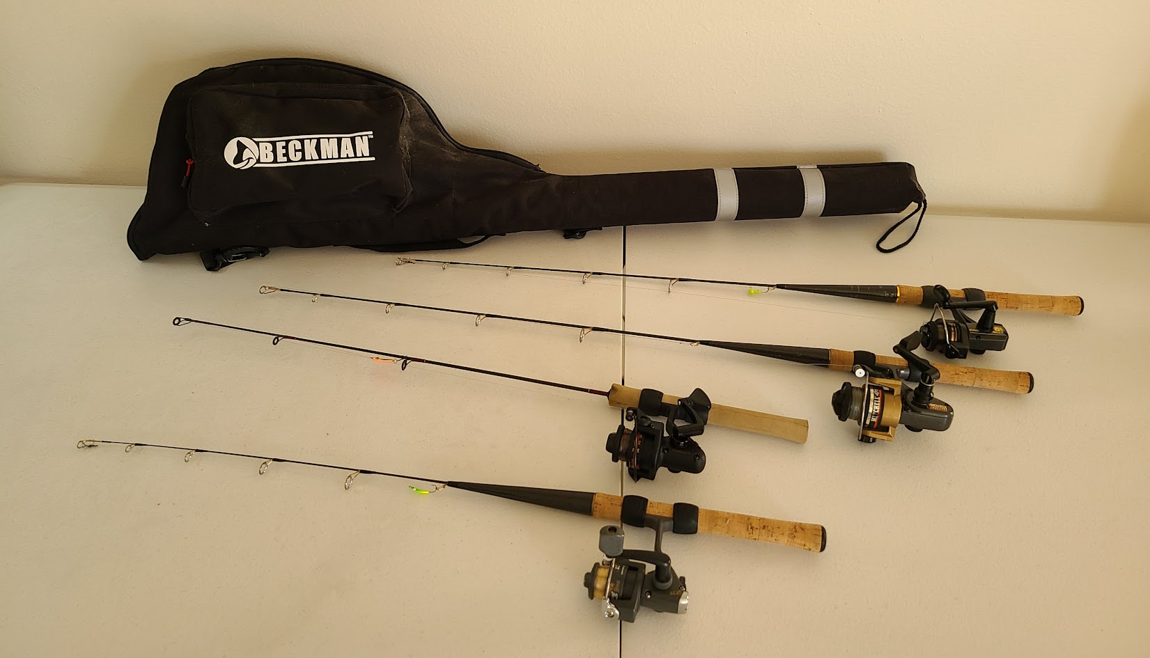 Ice-fishing-rod-reels-with-case