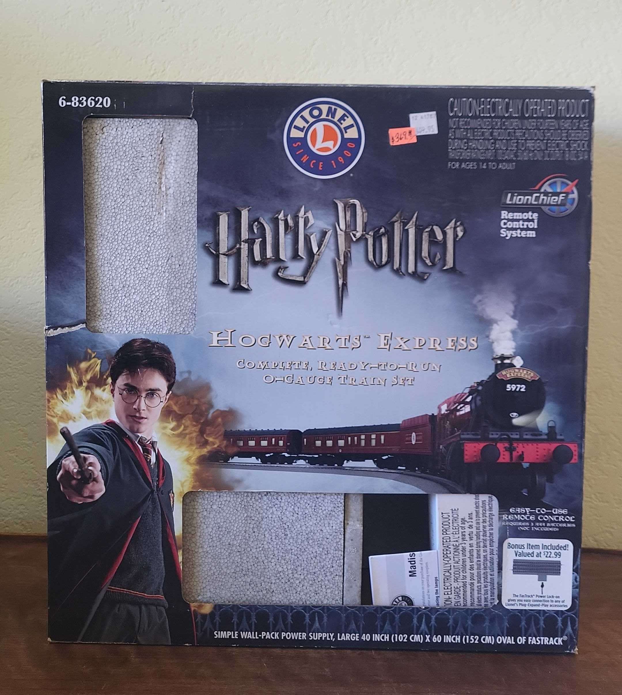 Accesorios Europeos Americanos Harry Potter Insignia Hogwarts
