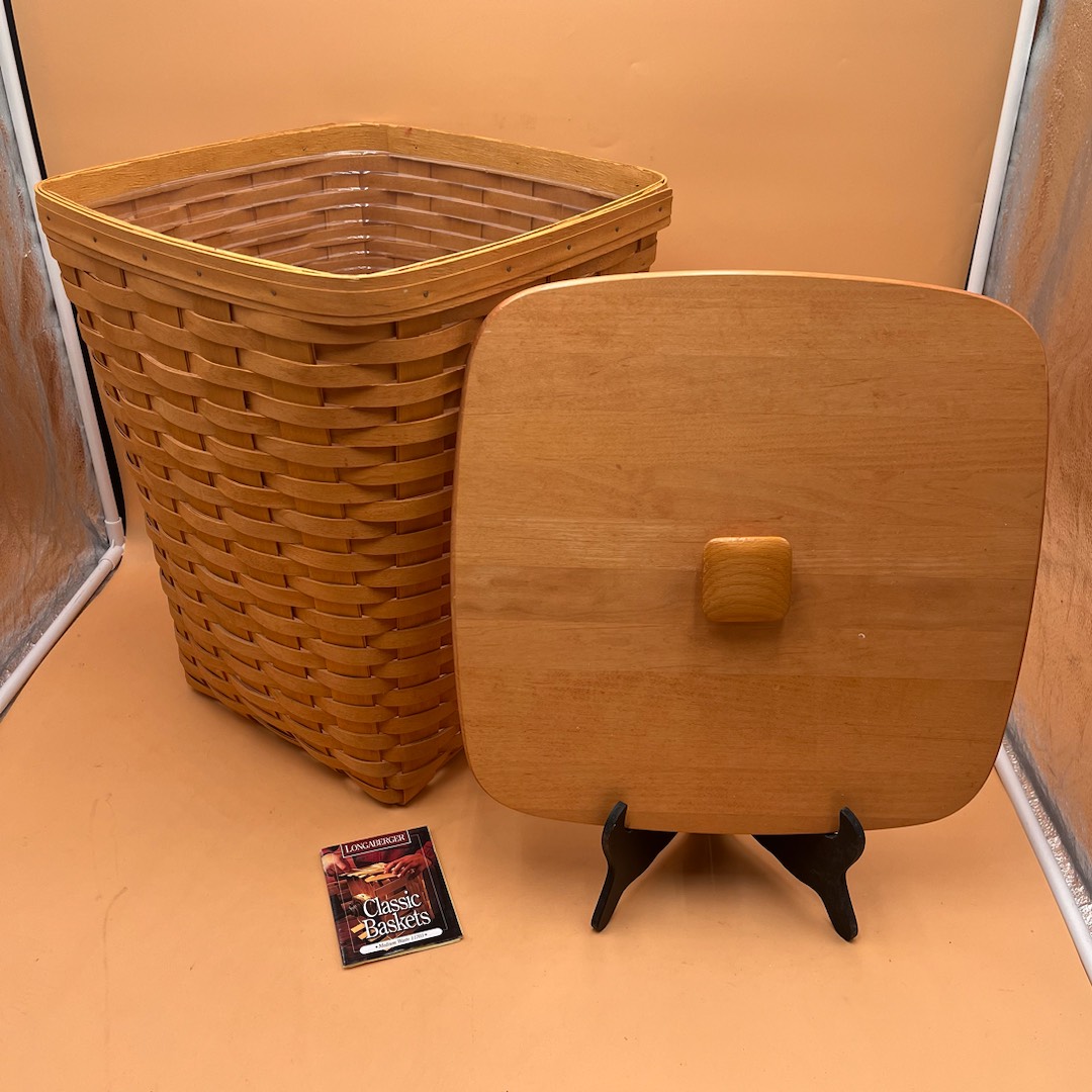Longaberger Basket with light - household items - by owner