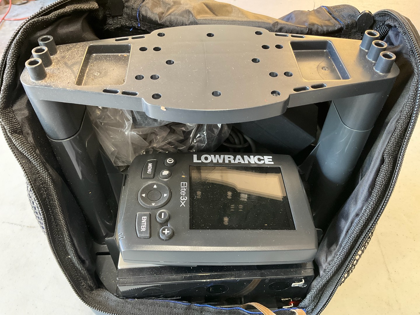 Lowrance Elite 3x Fishfinder - Classifieds - Buy, Sell, Trade or Rent -  Lake Ontario United - Lake Ontario's Largest Fishing & Hunting Community -  New York and Ontario Canada