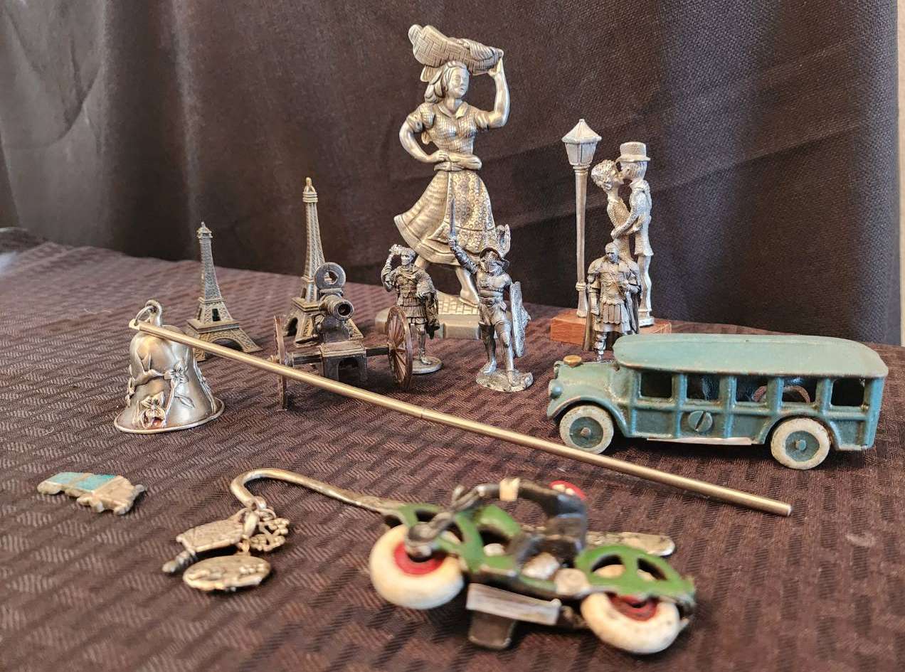 Pewter-And-Other-Metal-Miniatures