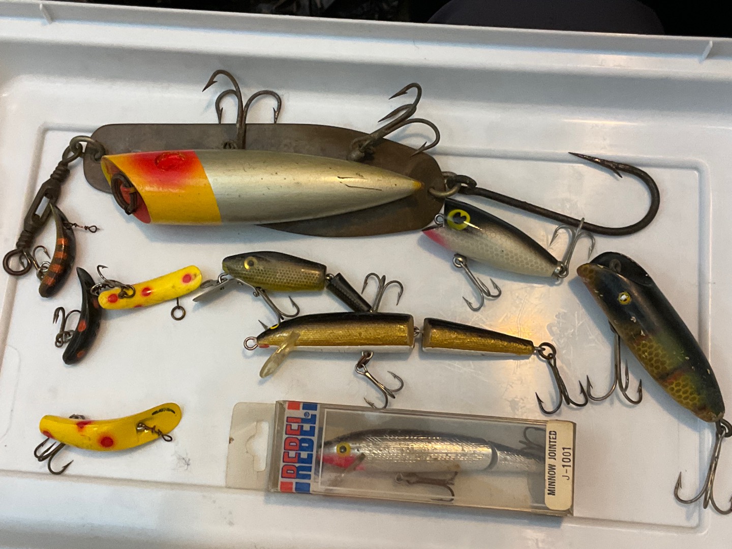 Fishing Tackle Lot of Vintage Rebel Lures With Boxes. Collectable
