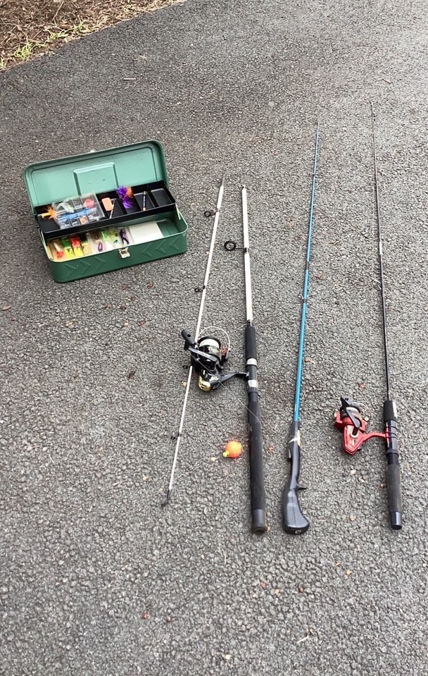 Bid Gallery, Day #1: Sportsman's Estate Auction ~ WEDNESDAY SALE ~ FISHING  LURES - RODS - REELS - TACKLE & MORE!
