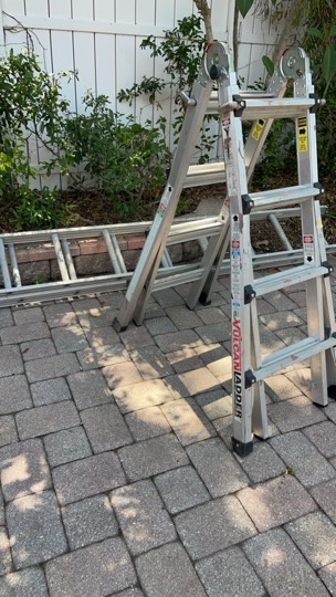 Outlet ladder vulcan