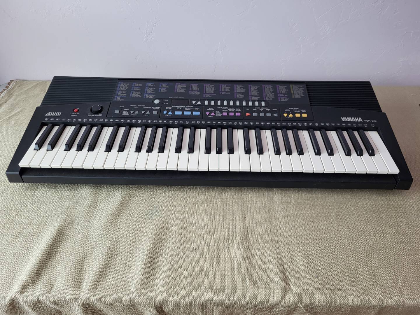 YAMAHA PSR-210　　　75 PSR-210 - Yamaha PSR-210 - Audiofanzine