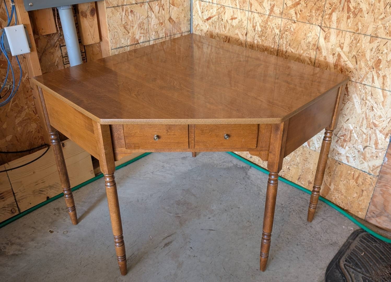 Ethan-Allen-Corner-Desk