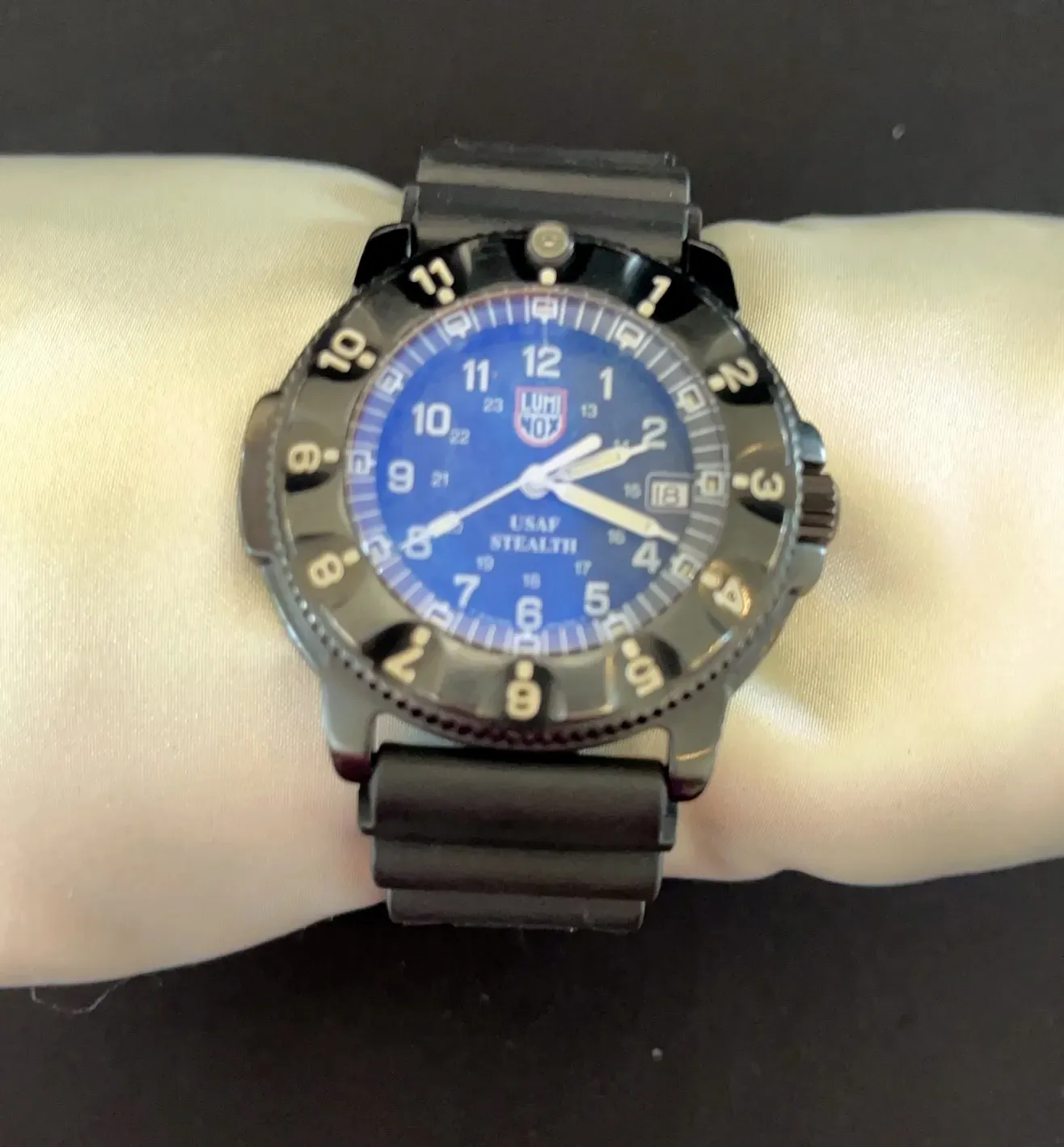 Luminox Series 3400 USAF Stealthオールステンレス Luminox-USAF-Watch-Stealth-F-117-Nighthawk-Mens-44mm-3400-Series