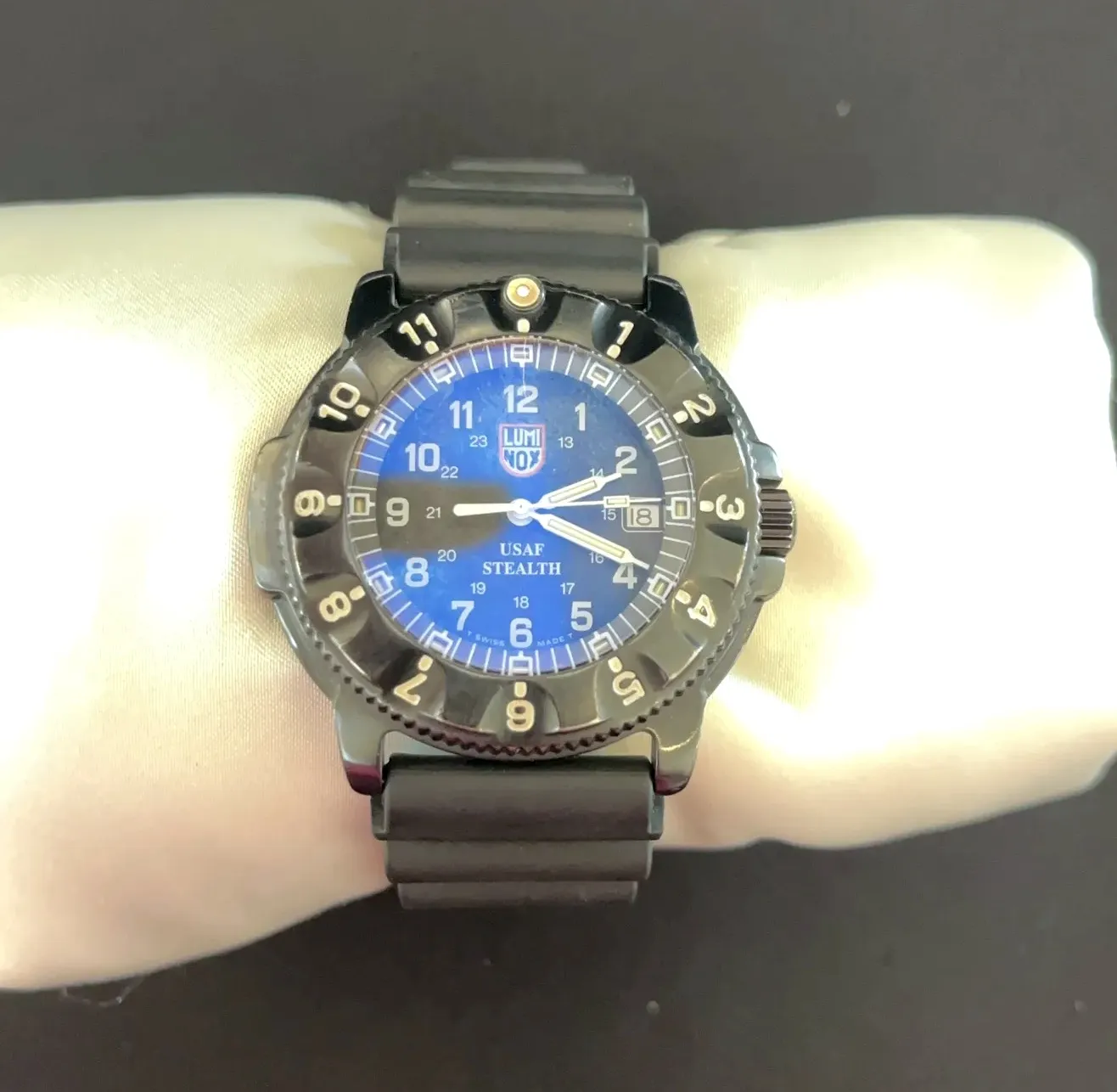 Luminox-USAF-Watch-Stealth-F-117-Nighthawk-Mens-44mm-3400-Series