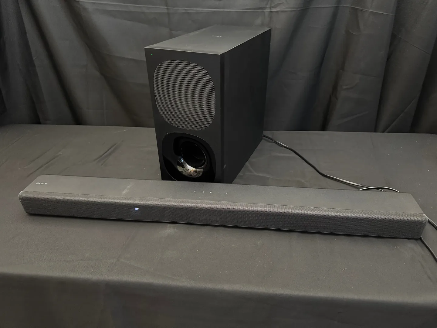 Sony-Soundbar-Model-SA-G700-Sony-Subwoofer-SA-WG700