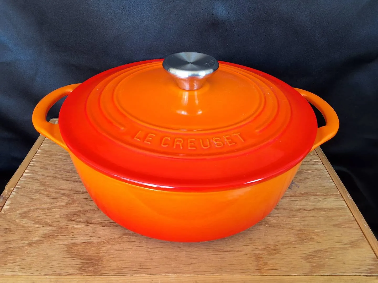 Le-Creuset-Flame-Orange-Enameled-Cast-Iron-Dutch-Oven-with-Lid