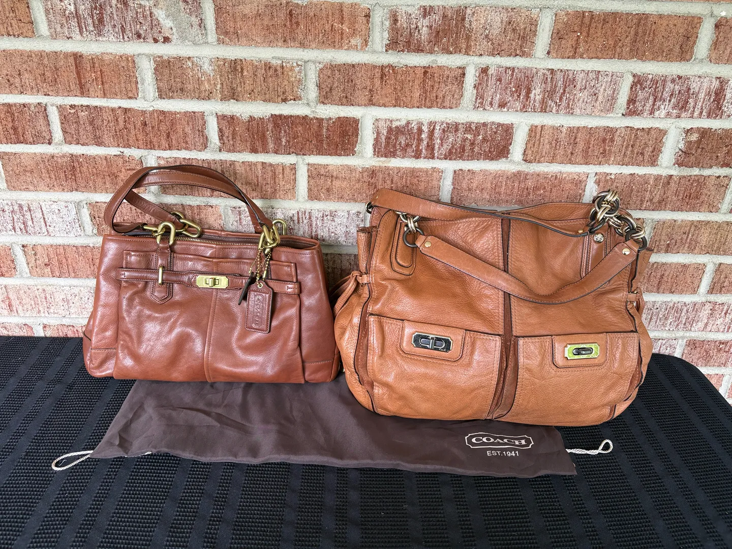 Coach-Cognac-Brown-Leather-Handbag-Shoulder-Bag-Lot-with-Brass 