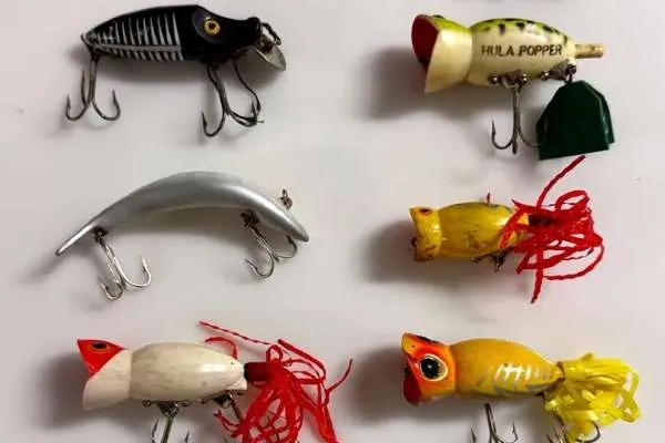 estate sale fishing lures Hand-Painted Soft Paddle Tail The Freshwater Sampler Bundle comes with a FREE spool of Panderra Braid! The Collection of Muskie and